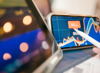 Možnosti obchodování s Bitcoinem, Ethereem a forexem analyzuje trader působící na více trzích